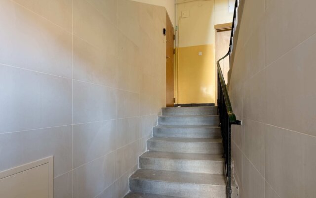 Saska Kepa Modern Apartment