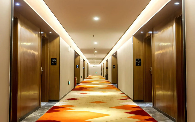 Borrman Hotel Guangzhou Dongxiaonan Metro Station