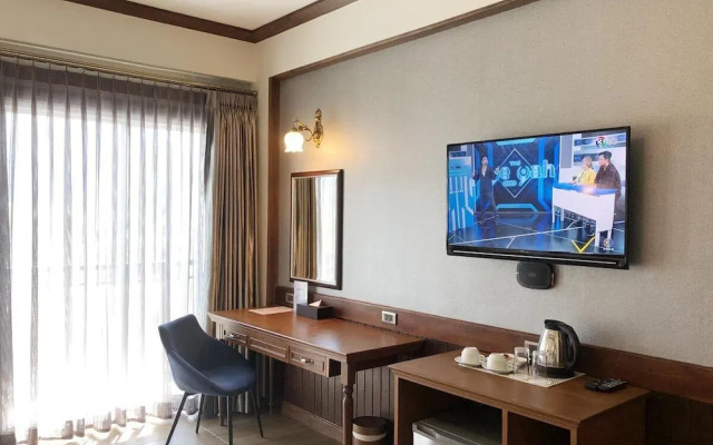 Le Erawan Hotel