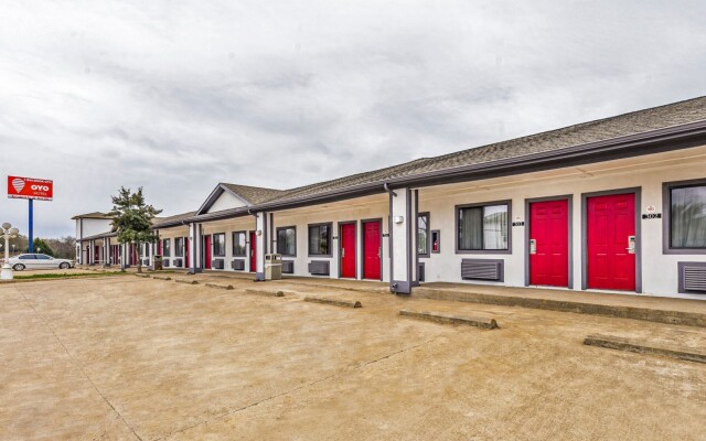 OYO Hotel Jewett TX Southwest, I-45