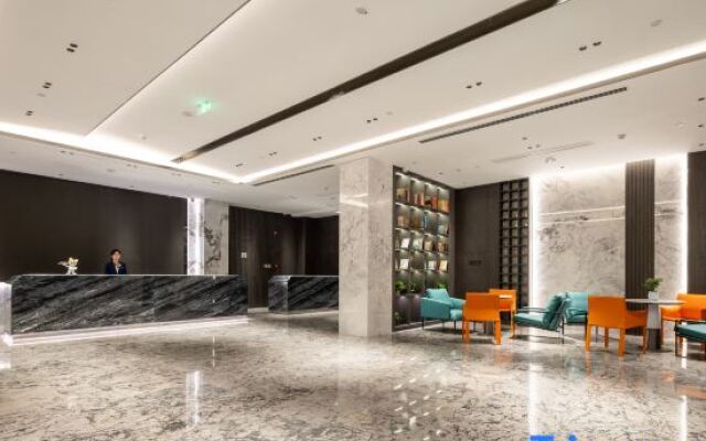 Pujing Waiting Hotel (Dongli Plaza Zhangguizhuang Subway Station)