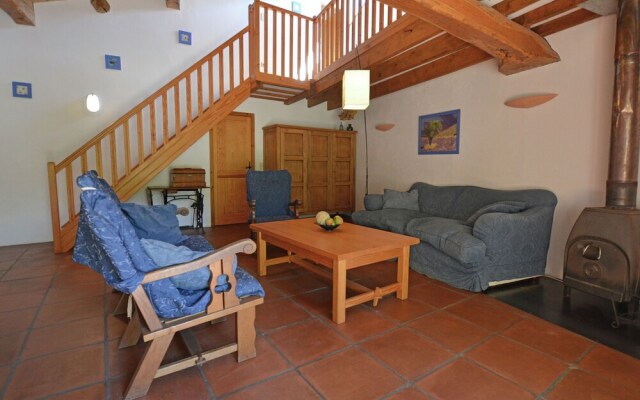 Chic Farmhouse With Swimming Pool in Prunet-et-Belpuig