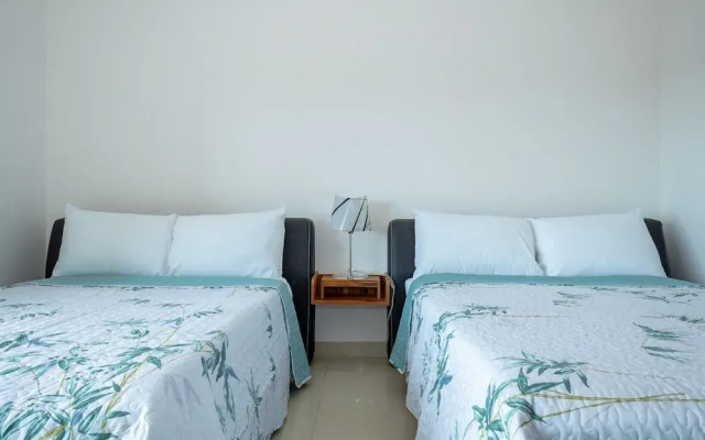 Mareazul 2 Bedroom Condo