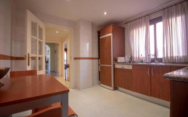 Beautiful apartment in Vasari Puerto Banus