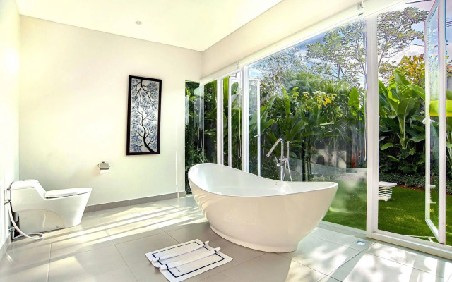 Villa Yenian by Villa Finder