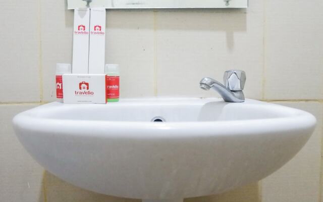 Minimalist Studio Apartment at Pavilion Permata