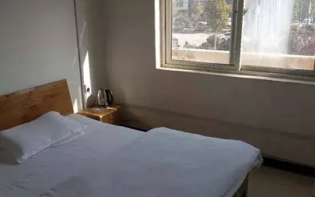 Yuxian Laijia Guest House