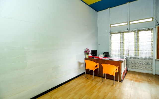 Pulau Laut Guest House by OYO Rooms