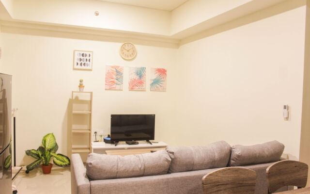 Comfy 2BR at Meikarta Apartment