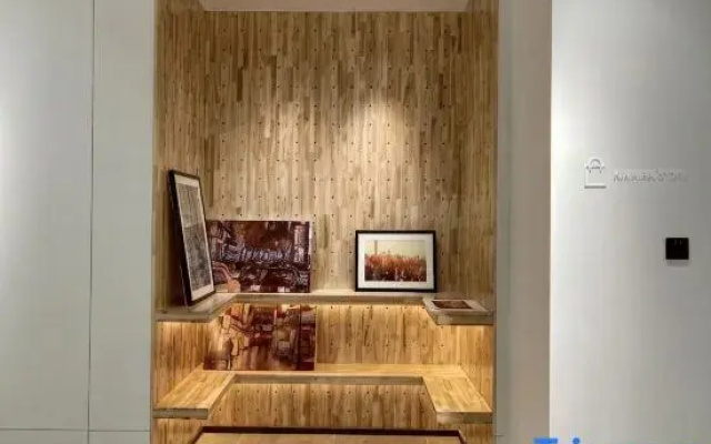 Kinmirai Gallery Hostel（Chunxi Road Taiguli store）