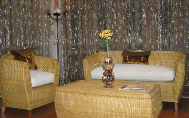 Lamon Guesthouse