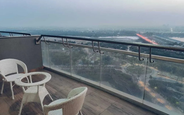 Supernova Heights Studio