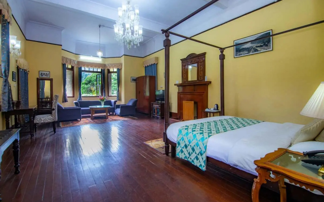 Hotel Balrampur House – Guest Rooms – Nainital