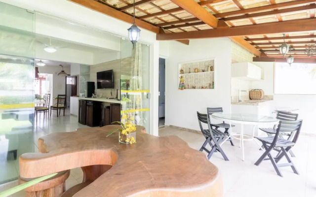 GB12 Ótimo Village 3 Suítes em Guarajuba a 200m da Praia