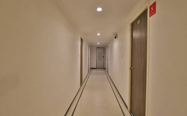 OYO 10044 Hotel Dudawat