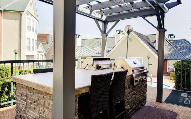 Homewood Suites by Hilton Dallas-Irving-Las Colinas