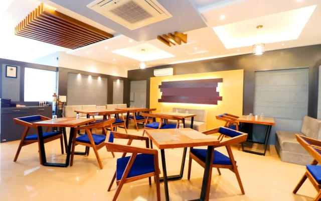 OYO 3131 Hotel BR Inn