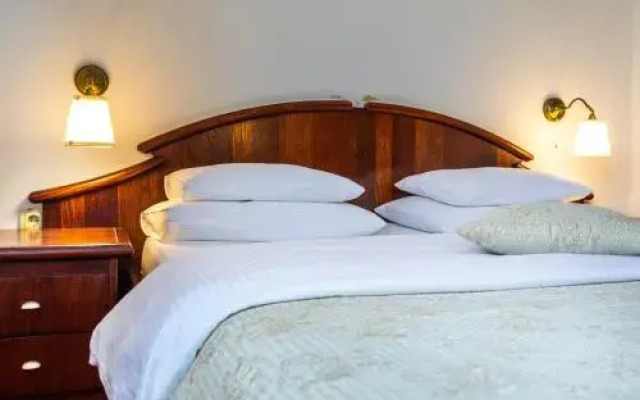 Garni Hotel Royal Crown