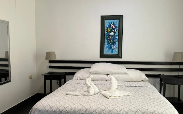 MANAYA Bed & Breakfast