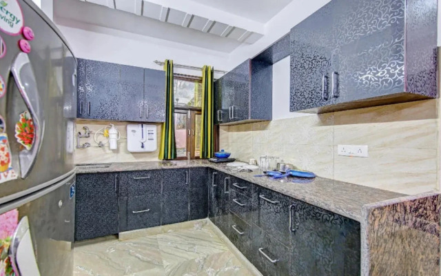 OYO Home 26468 Elegant Stay