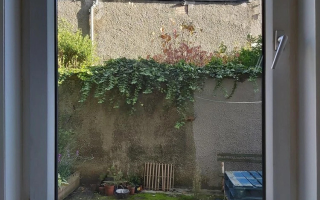 Bright, Modern and Stylish 2 Bedroom Apartment