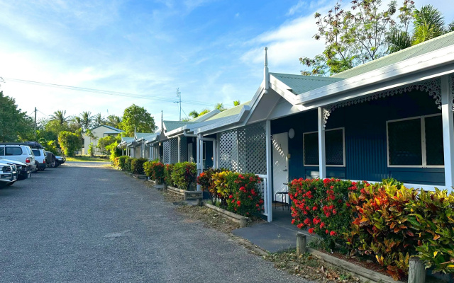 Cooktown Motel and Pams Place Hostel – Outside – Cooktown