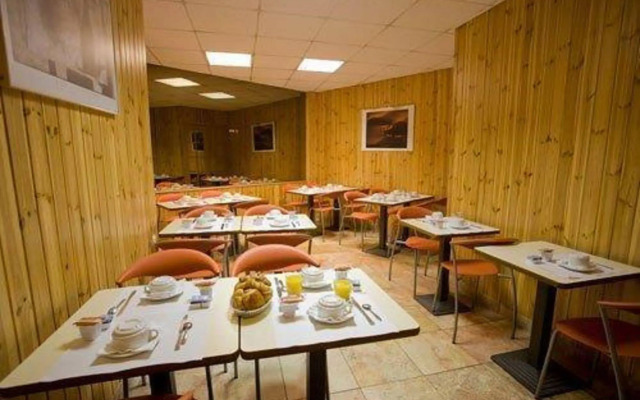 Hôtel Locomo - Gare de Lyon Bastille