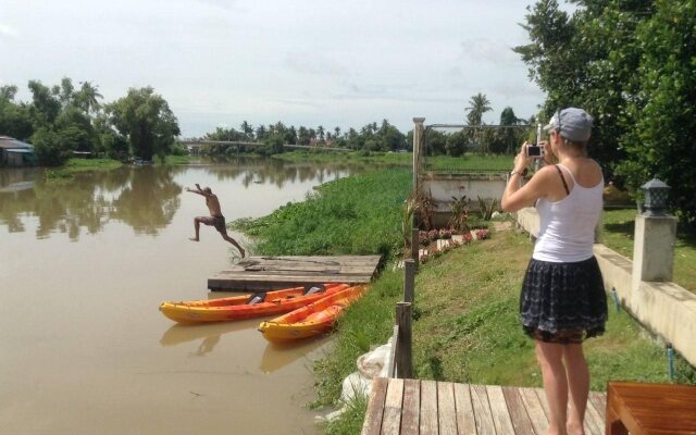 Tharnrarin Villa Suphan Buri