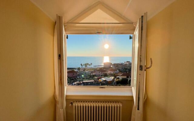 H11 FINESTRA SUL MARE - Santo Stefano