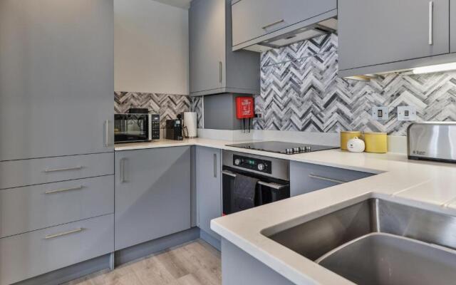 13 Belle House - Apartment 2