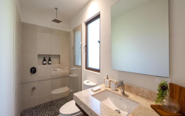 Cozy Studio in La Veleta Tulum with Gym and Pool