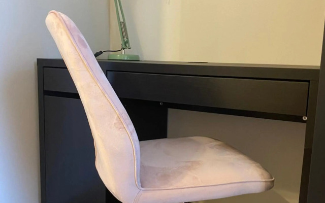 Theater Guesthouse with Parking