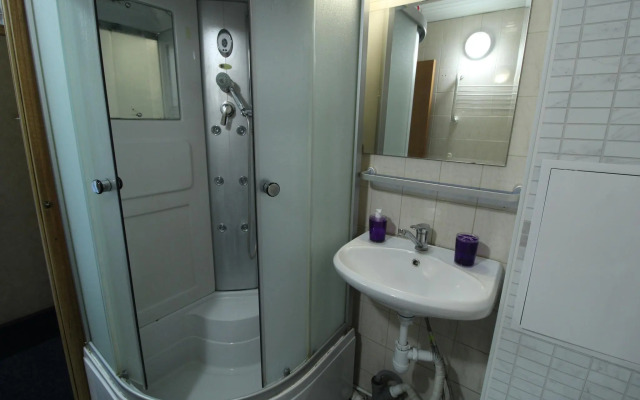 Апартаменты на улице Новомарьинская 5