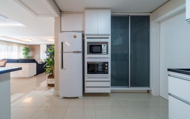 Casa ampla no segundo andar Canela RS RHO063