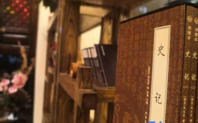 Qujing Xihua·Yu Hotel