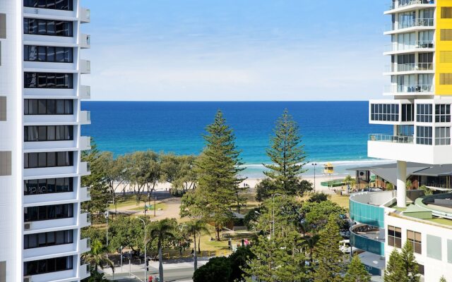 Victoria Square 2 Bed Ocean View Broadbeach