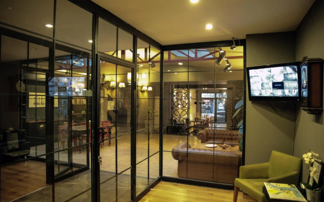 Akin Suites Istanbul