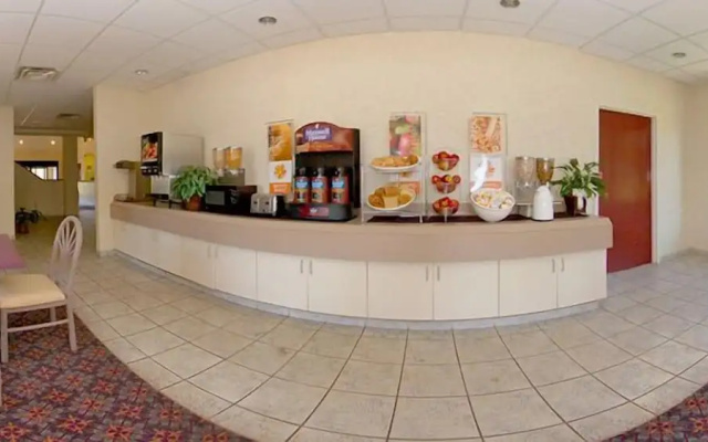 Baymont Inn & Suites Mooresville