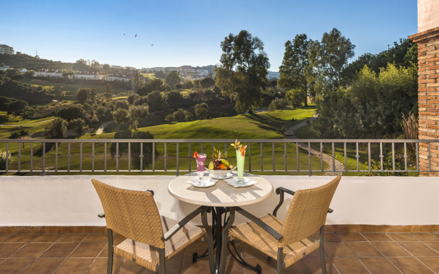 La Cala Resort