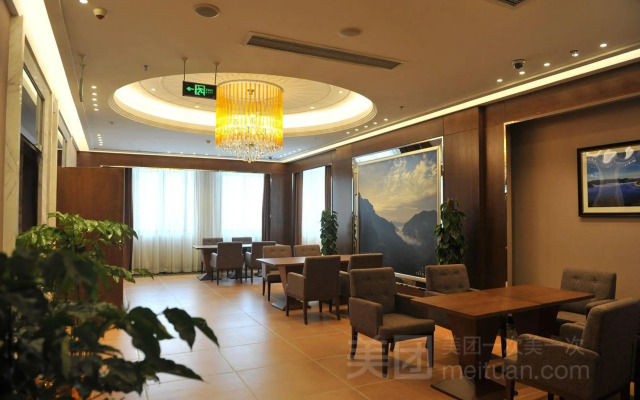 Feng Du Hotel