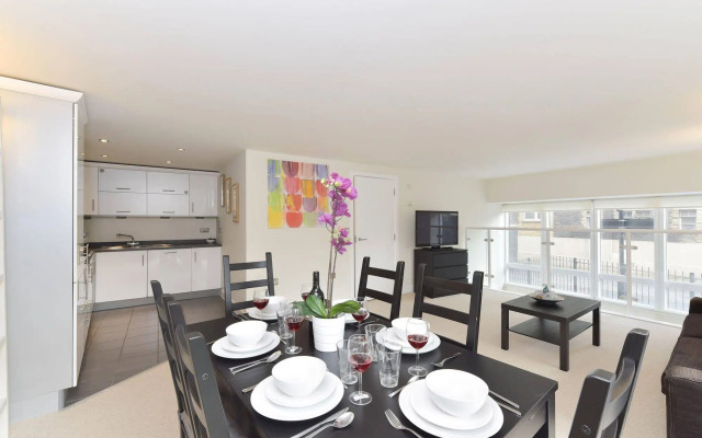 Thames Tower Superior Apartments