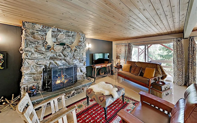 351grass 3 Bedroom Home