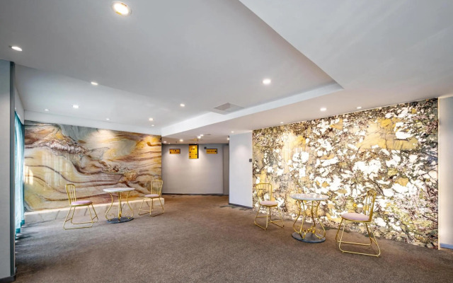 Homeinn Hotel (Xiamen Zhongshan Road Pedestrian Street)