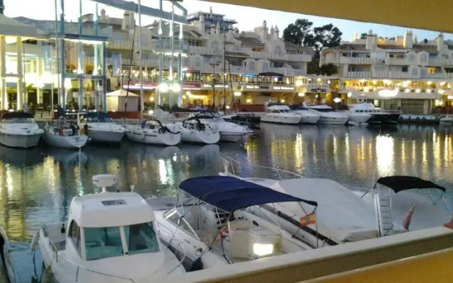 Isla Marina (ref A137)