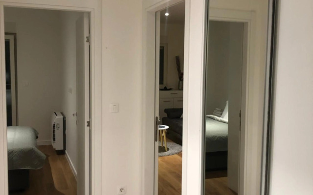 White Homes Apartments • Central Point