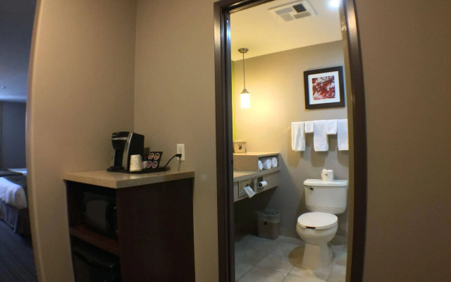 Super 8 by Wyndham Kapuskasing