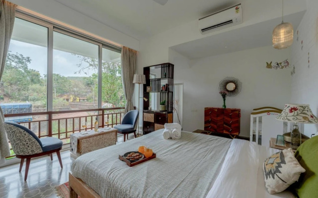 El Rocio by Hireavilla - 2BR With Pool in Assagao