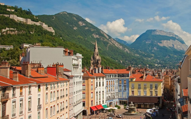 Hôtel de l'Europe Grenoble Hyper Centre