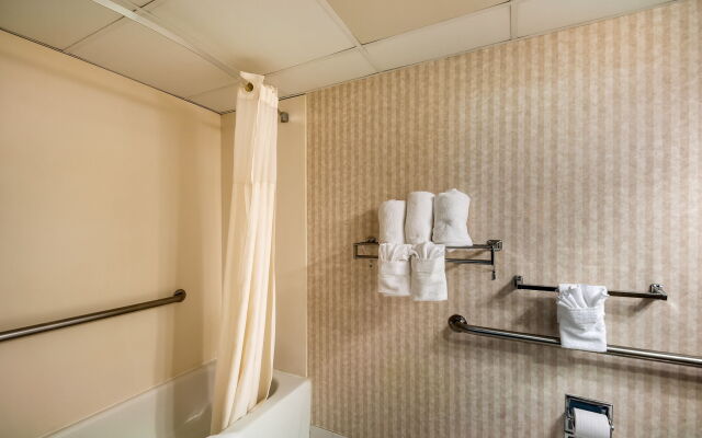 Best Western Plus Laurel