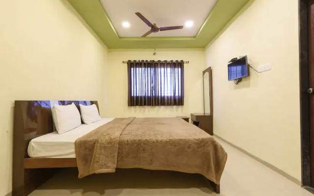 Hotel Shiv Tej Residency